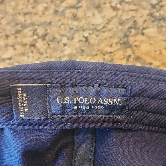 Ralph Lauren Navy Cap with Red Logo - Picture 3 of 3